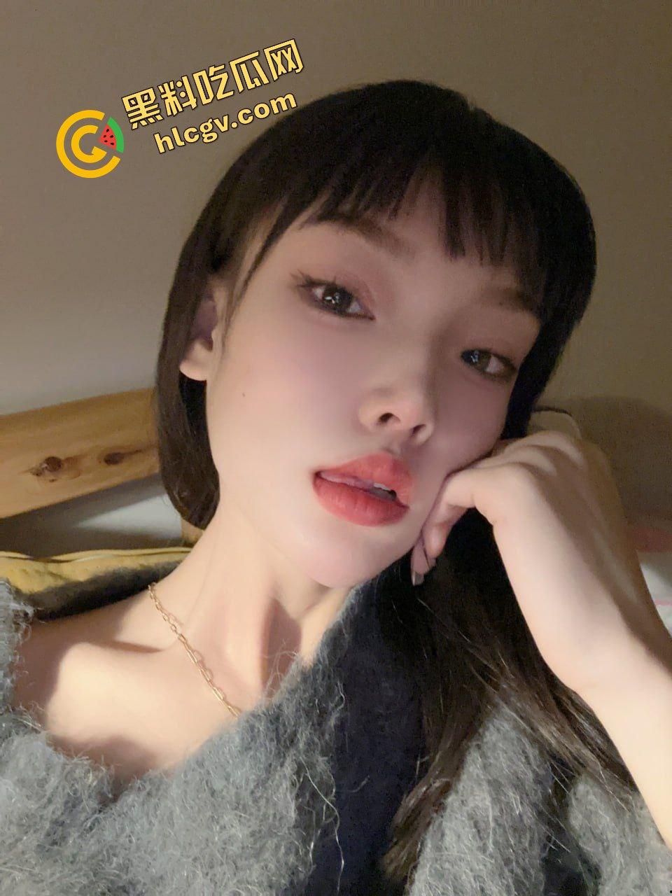 山西阳泉盂县反差小姐姐『高雅丽』黑中带粉的鲍鱼忒美 与男友酒店开房口爱！独家流出！