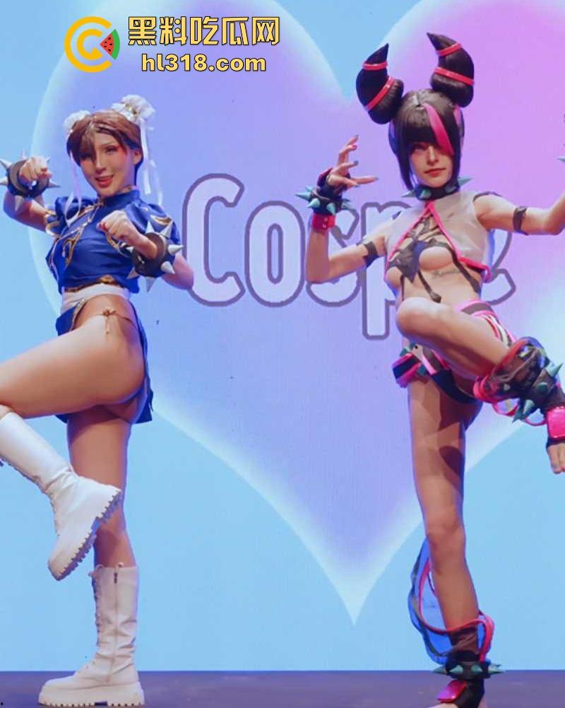 台湾COSPIE同人动漫展!性感嫩模上演暴露cos,衣着寸缕展示巨乳翘臀,纯纯的女优比脱衣大会!