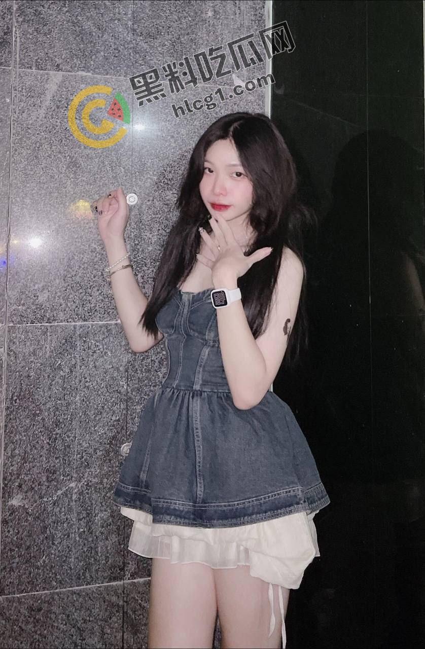 越南小母狗被渣男玩弄后,Facebook视频震撼曝光!恶行曝光引发网友愤怒