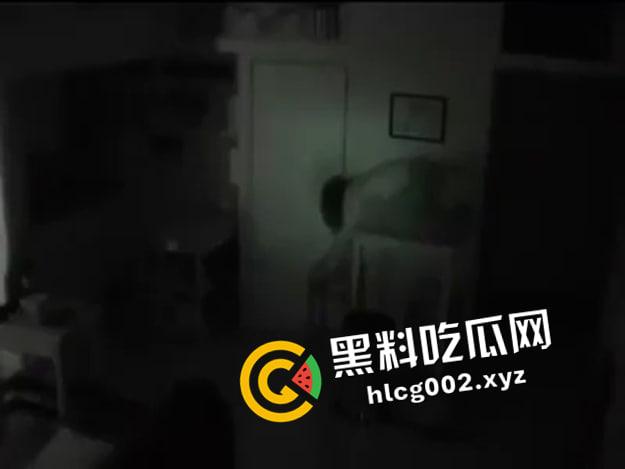 真家里有鬼!日本女子住在陌生男子天花板隔间 吃喝拉撒全靠偷 小日子也太变态了