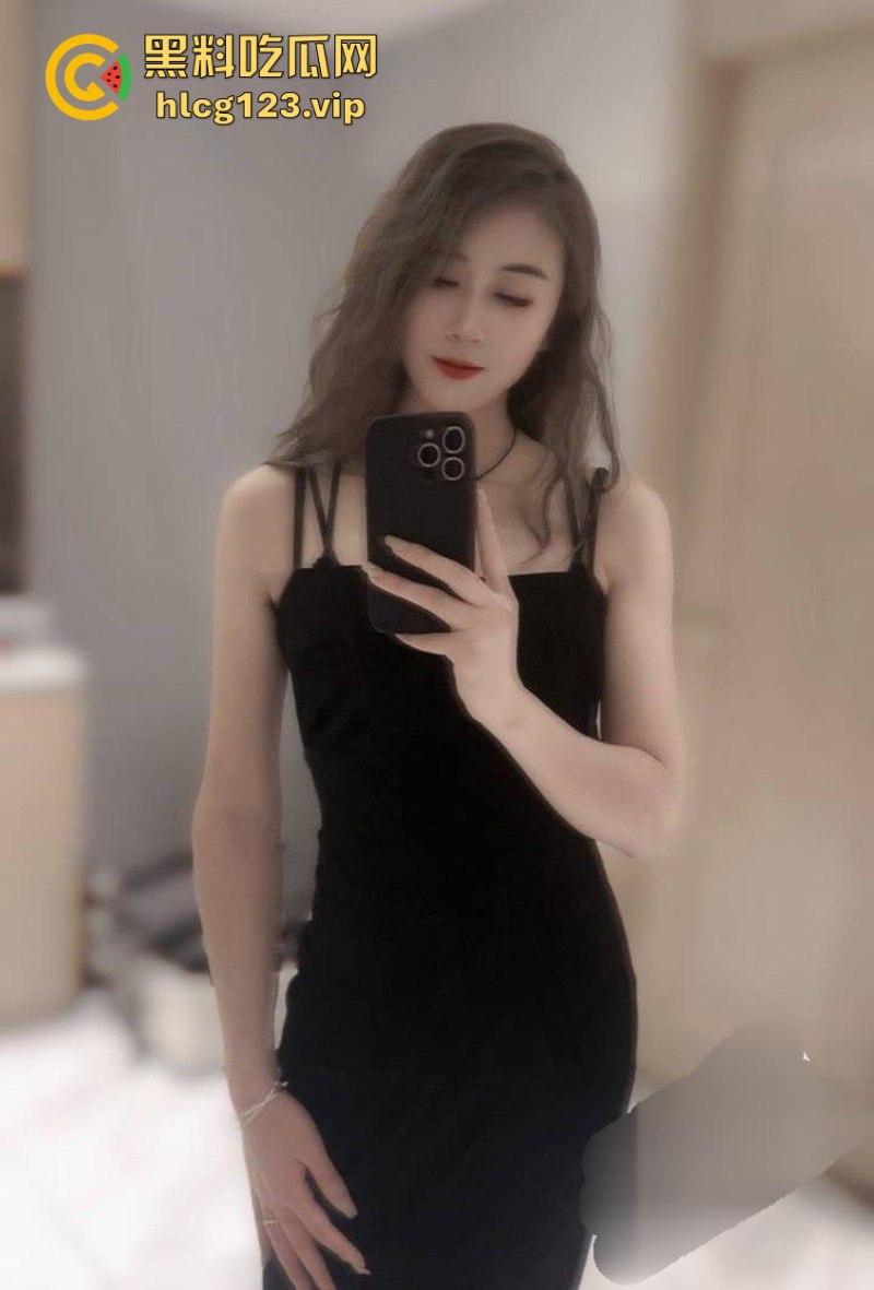 河南鹿邑95后美女业主【李漫漫】偷情视频曝光 纯欲女神化身反差婊 颜值与身材齐飞!