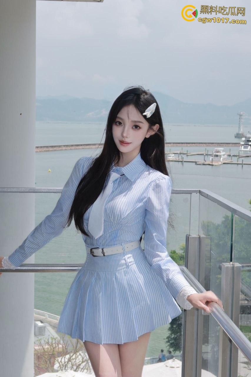 广撒网总有上钩的,约炮蜜桃臀可爱学妹,穿着可爱睡衣和小熊内裤,被大神在酒店楼道狂操,小翘臀被猛猛撞击!