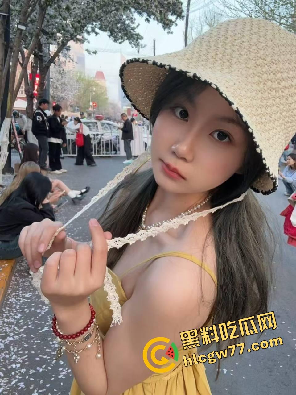 海南海口异地恋女友嘴上等男友,身下换N根,3年感情被小奶狗干穿!