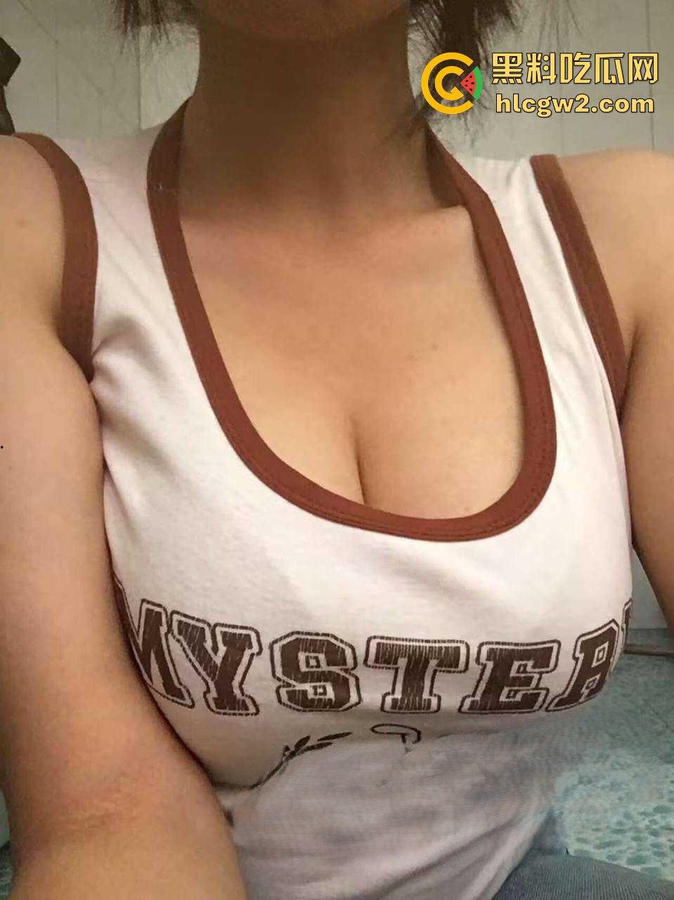 宁夏大学回族【马婷婷】校园骚鸡逼黑瘾大,全校大一到大四男生轮番上阵免费白嫖爽!