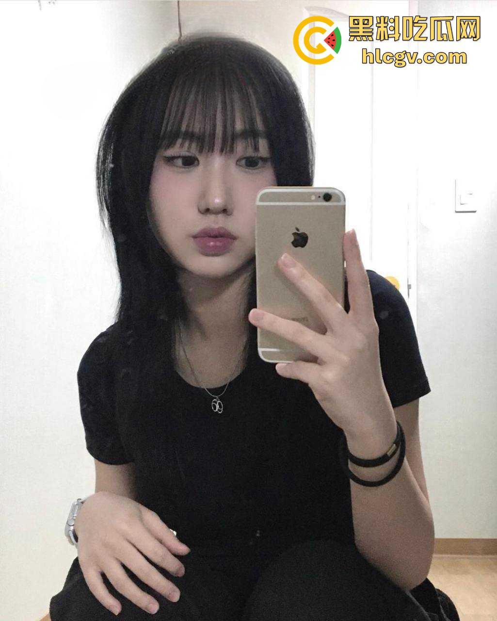 青岛农业大学女大学生【宋薇竹】不雅视频外泄!性感身材凹凸有致,天生尤物引发热议!