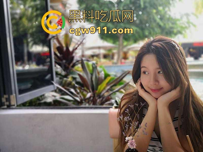 华南师范学院大四学姐【李珊珊】性爱视频曝光,极品女大沦为反差小母狗,嫩逼惨遭爆操开发,甘愿成为圈养性奴!