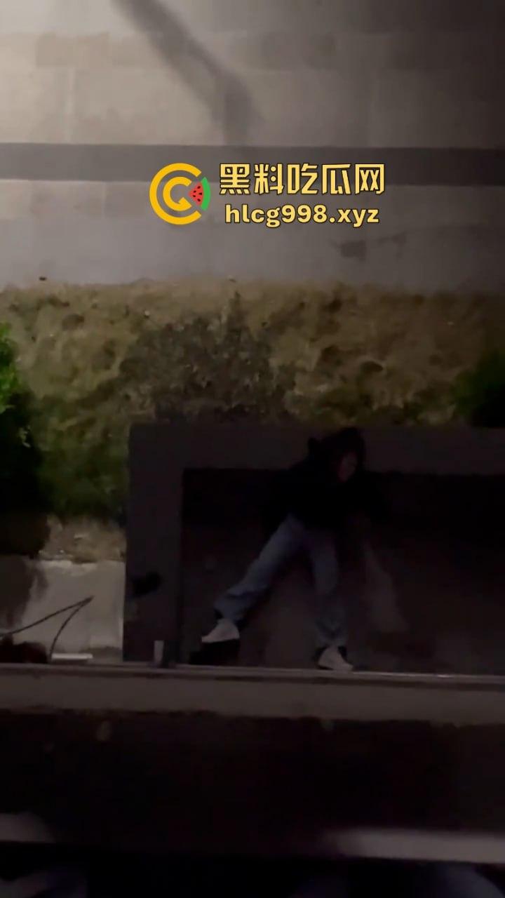 柳州机电一学生跳楼自杀 现场视频揭露真实原因 竟是连裤衩都赔干净了??