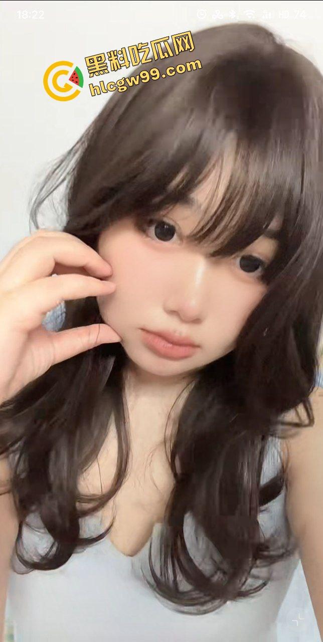 贵州反差骚母狗痴女【江倩】化身书法家上演绝活,毛笔插进逼里写字,重口调教贱逼!