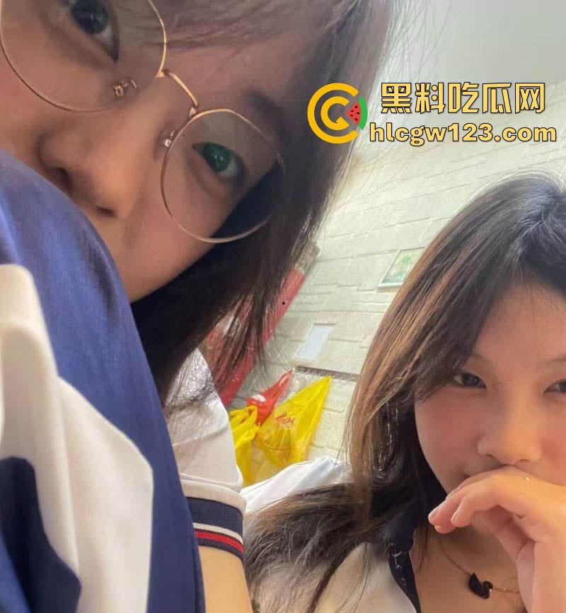 广东汕头城郊学校【姚瑜玲】性爱视频流出 蕾丝情趣内衣诱惑 男友后入打桩狂干 淫叫不断!