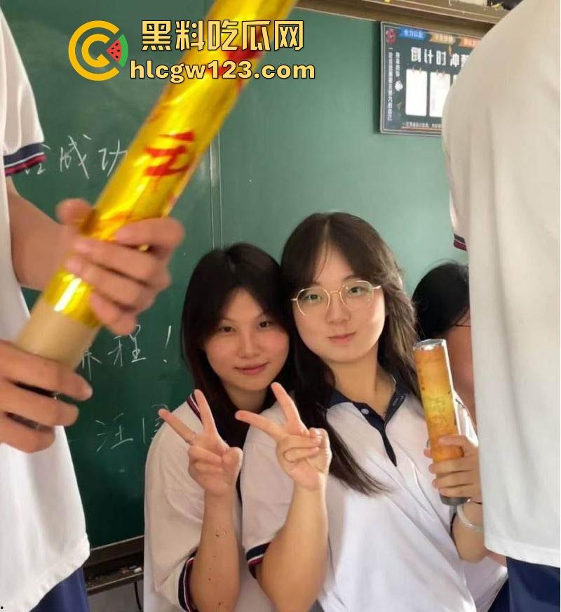 广东汕头城郊学校【姚瑜玲】性爱视频流出 蕾丝情趣内衣诱惑 男友后入打桩狂干 淫叫不断!