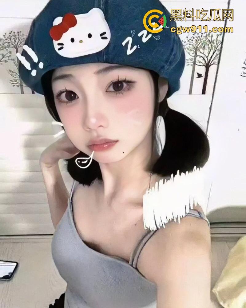 浙江幼儿师范高等专科学校【李晓萌】同学心中的清纯女神,摇身一变成男友胯下的淫娃,各种姿势性爱曝光!