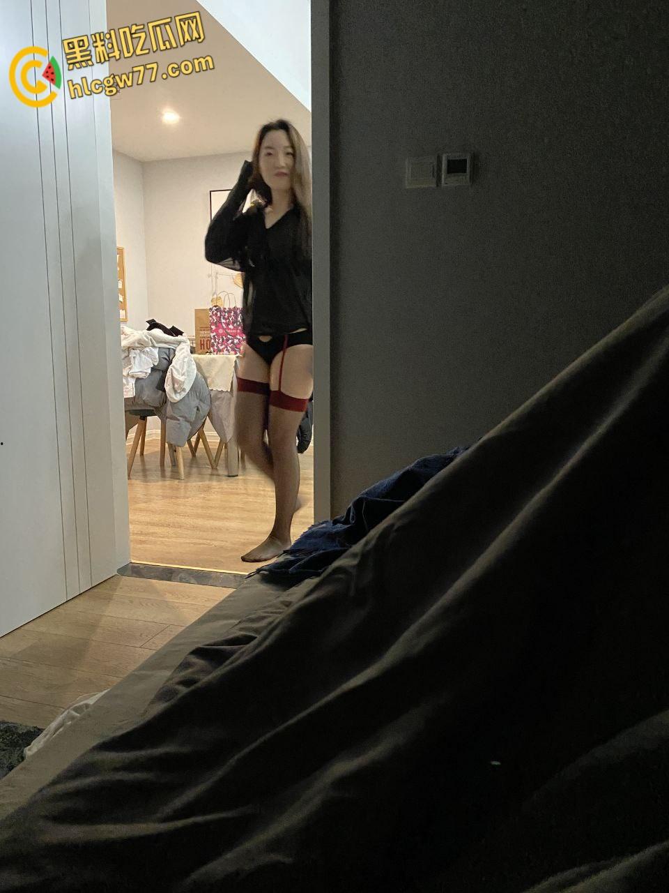 清纯卫校护士【刘思雯】化身淫荡小母狗,宾馆情趣约啪引爆反差诱惑!