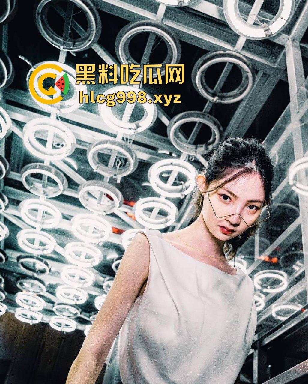 台湾模特【汪淼】骚气十足!情趣内衣轮着换,大长腿让老公天天交公粮撑不住!