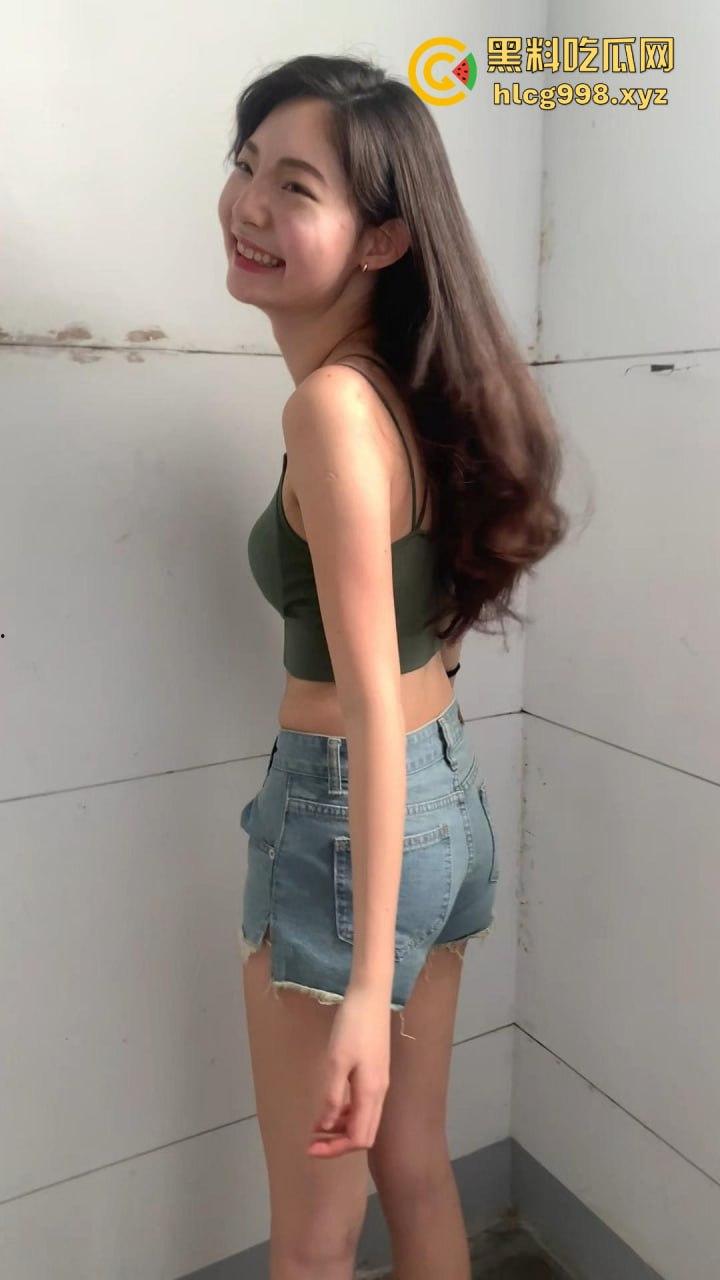 台湾模特【汪淼】骚气十足!情趣内衣轮着换,大长腿让老公天天交公粮撑不住!