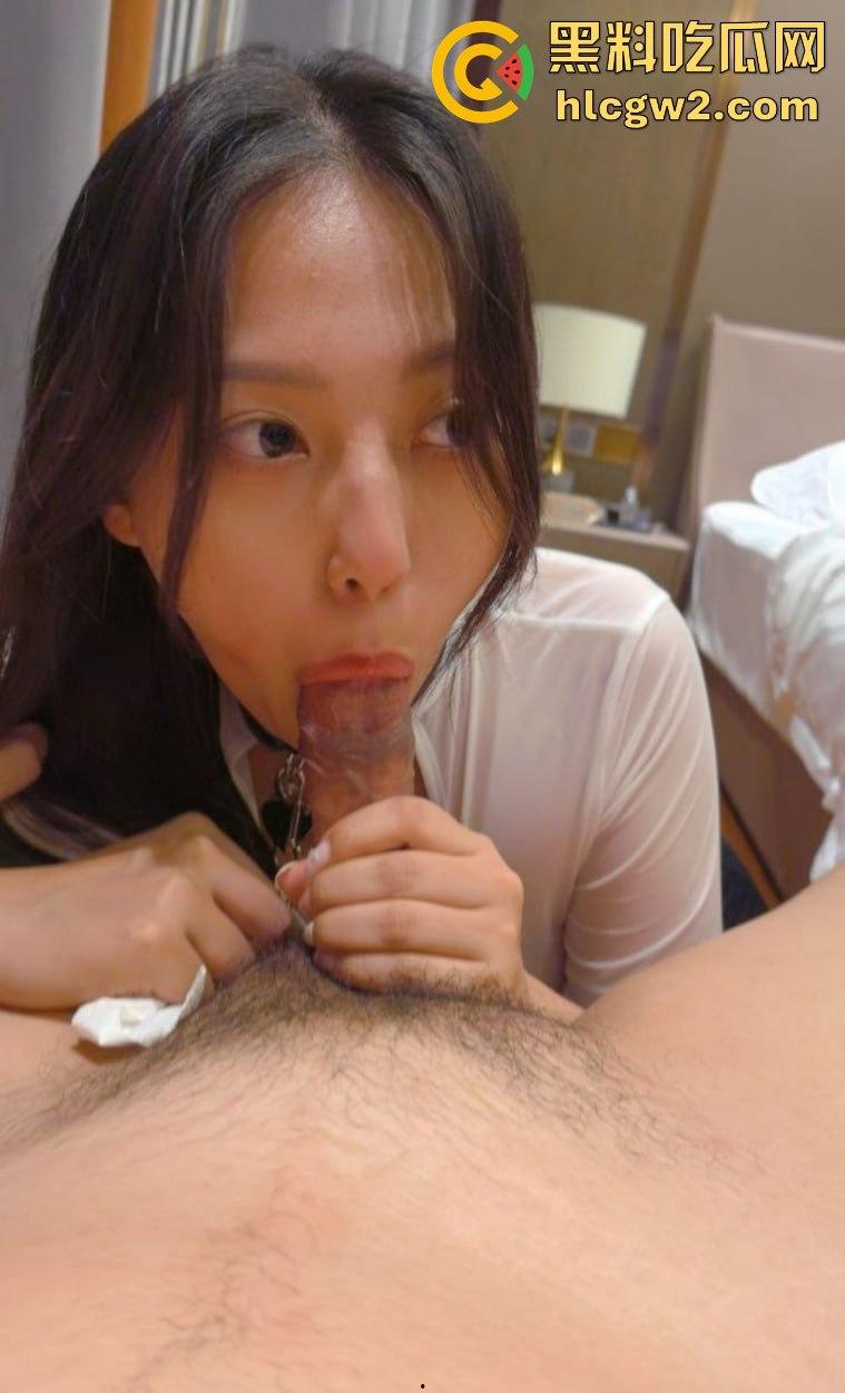 身材爆表的广州钢琴老师『邱子怡』,钢琴弹得好,口技绝活更让人上头!来看看她是如何让人欲罢不能的!