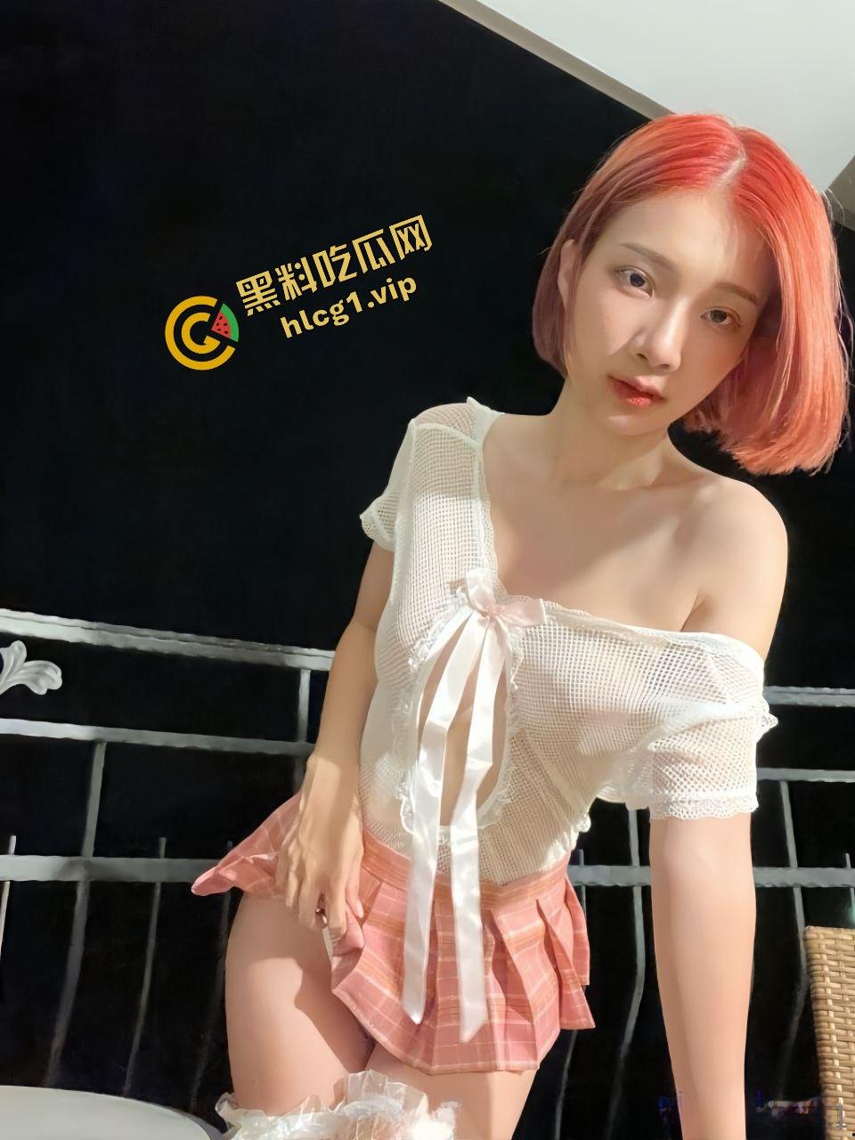 台湾高颜值反差婊『Zhen祯』极品短发女神 付费性爱视频流出!