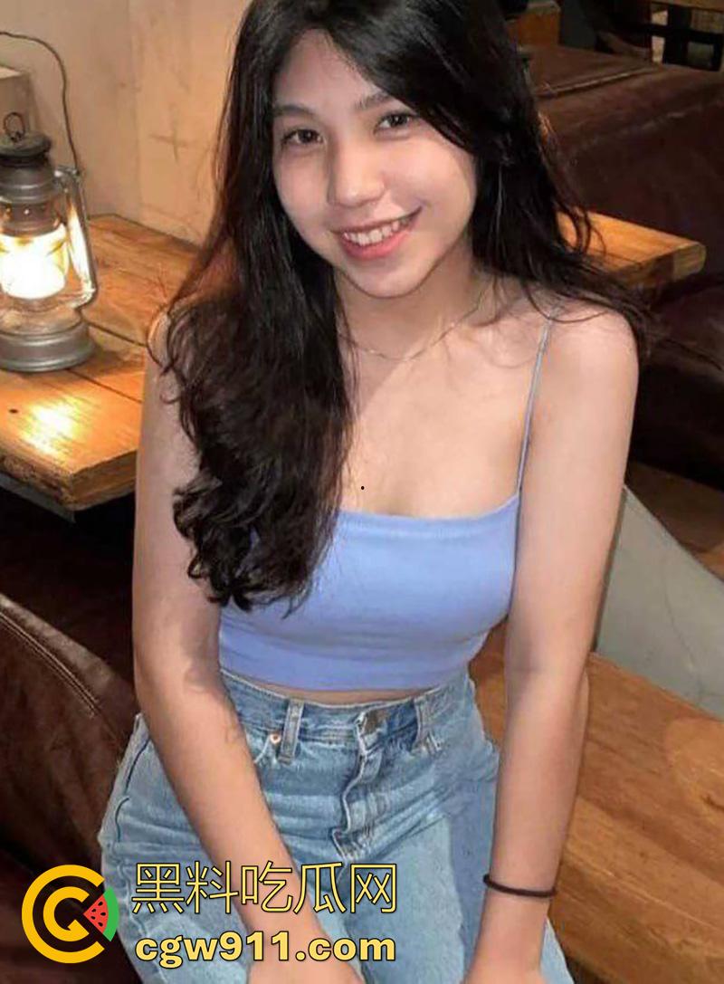 湾湾巨乳肥臀车模,台湾高雄医学大学【蔡咏淇】,兼职车模被金主重金拿下,性爱视频曝光全学校!