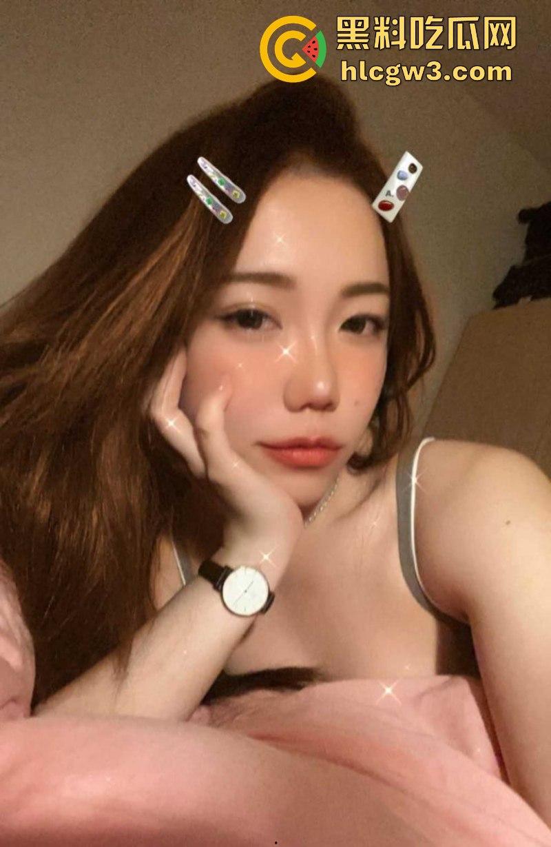 抖音网红【小温蒂】性感反差母狗 背着男朋友偷吃 口爆吞精舔脚毒龙 圆润美臀被疯狂后入!