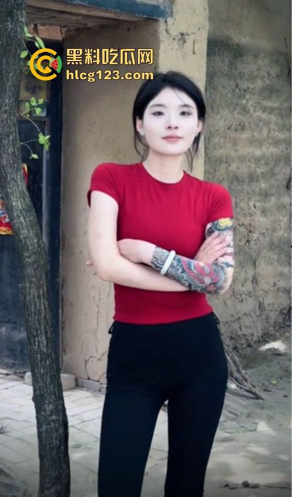 抖音200万粉网红「轩姨」激情视频被前男友曝光!水手服女上位!