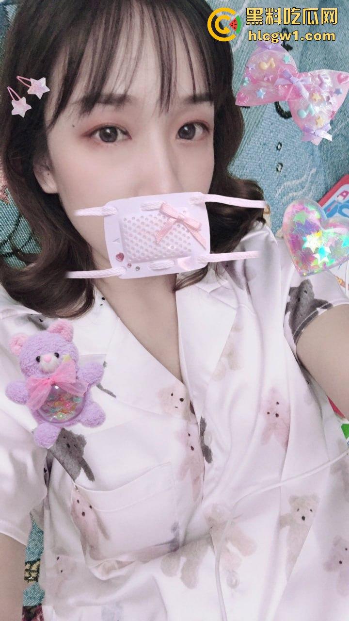 江西极品反差少妇【黄雨霏】自拍流出!跳蛋塞逼吃鸡,骚浪到法力无边,双倍快乐根本停不下来!