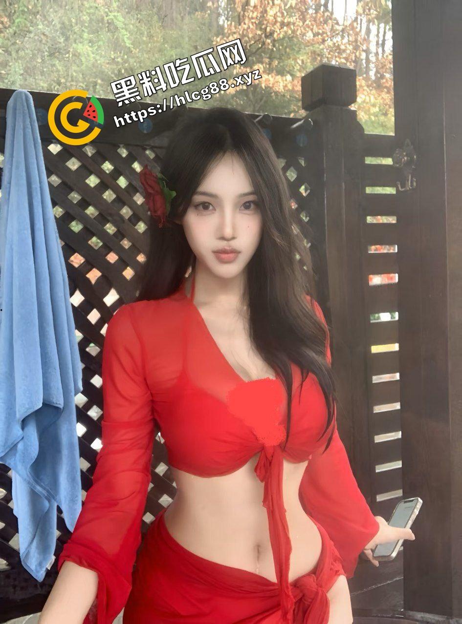 小蝌蚪找妈妈猎奇调教!将骚鸡少妇丢进池塘喂小鱼,发臭骚逼吸引蝌蚪钻逼与卵细胞结合!