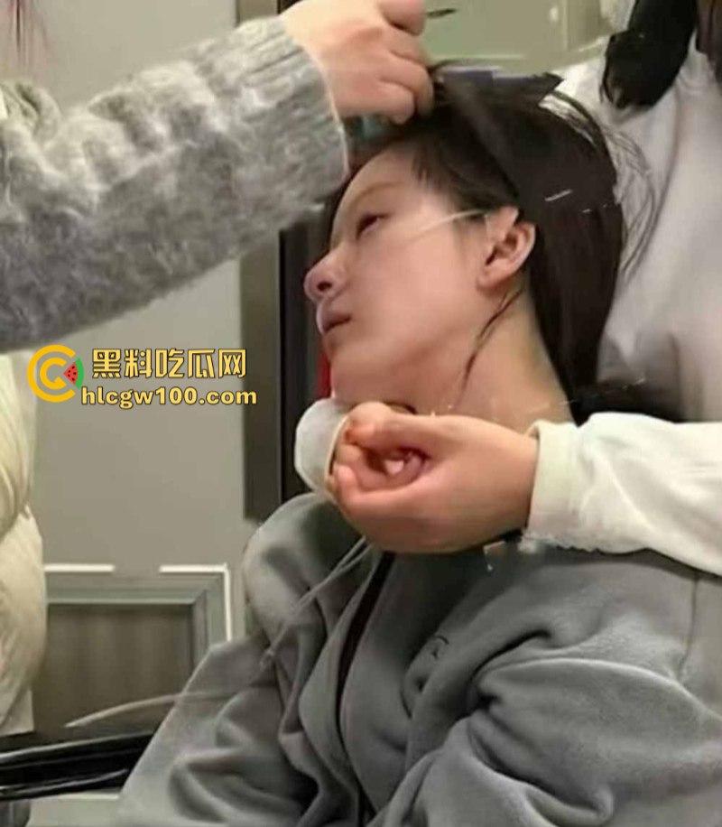 知名狗仔刘大锤爆料【赵露思】在剧组受到不公平待遇 患上严重抑郁症 病态样子令人痛惜!