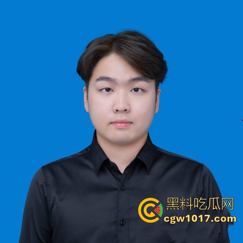 湖北大学知行学院屎王【邓俊帆】调教视频曝光!全身裸漏露茎,尿液浇头跪地吃屎,这下彻底出名了呀!