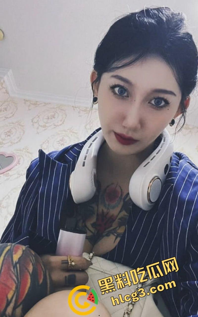 快手爆炸丑闻!纹身女神『彤謌』与榜大哥私会渔网做爱视频外泄,清纯颜值暗藏“风骚”真相!