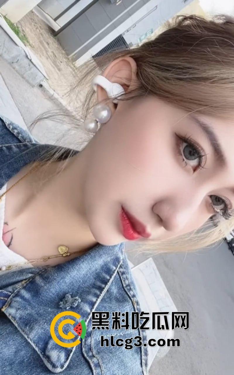 快手爆炸丑闻!纹身女神『彤謌』与榜大哥私会渔网做爱视频外泄,清纯颜值暗藏“风骚”真相!