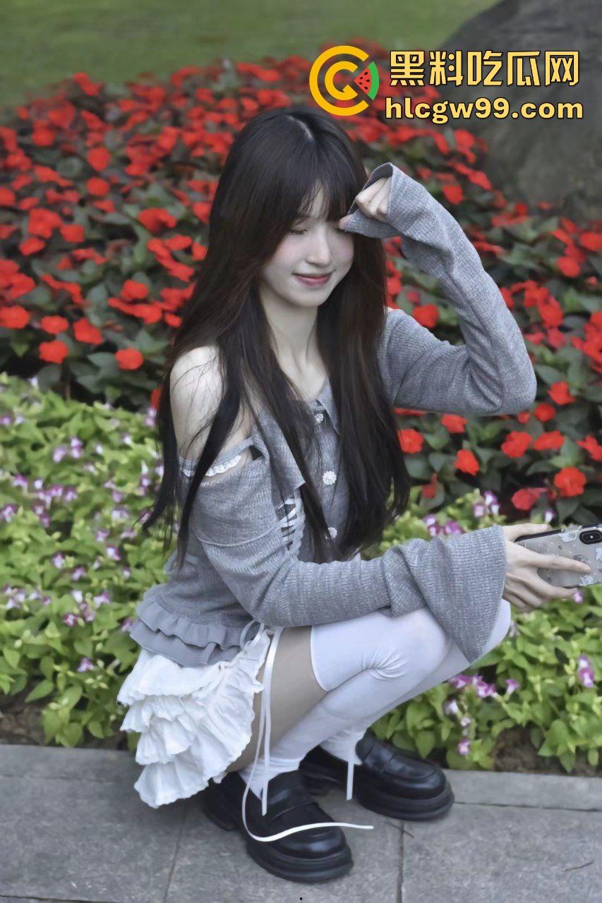 抖音甜美御姐骚鸡【lkistty】如此清纯私下竟是反差炮台,面基大哥情趣内衣猛烈撞击后入骚臀!独家曝光流出