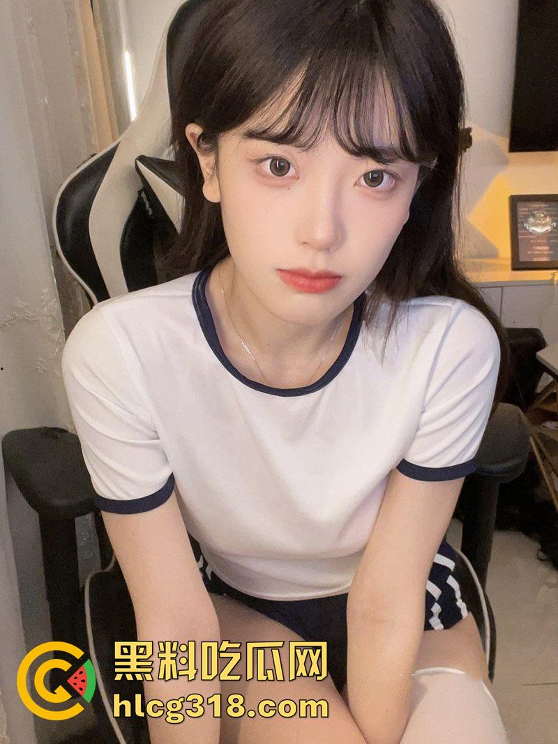 B站颜值御姐【香草姐姐】，极品身材性感尤物，私下却也是富人的母狗，被大哥后入蜜桃臀视频流出！