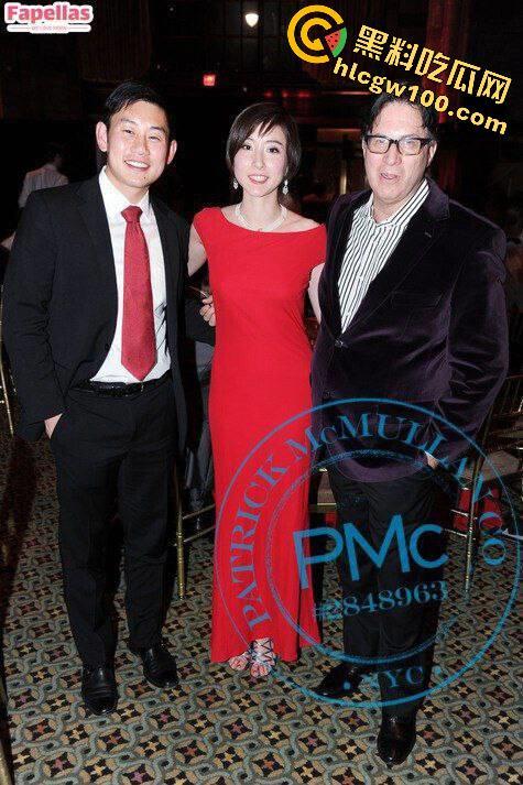 美国高盛副总裁千金【王佳怡】,口爆捅到胃里、吸蛋舔屁眼、精液洗脸重口色情影片流出