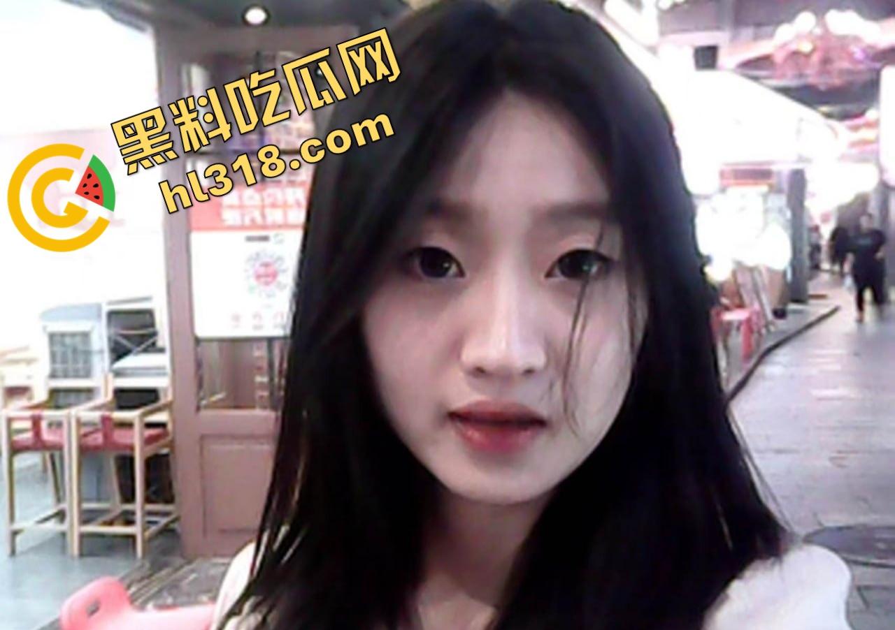 极品嫂嫂偷情到一半慌了神,大哥快回家死命催我加速,嫂子急到阴道猛夹只为让我快点射了完事!