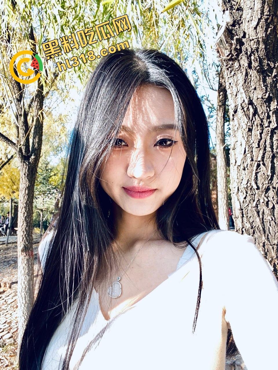 极品嫂嫂偷情到一半慌了神,大哥快回家死命催我加速,嫂子急到阴道猛夹只为让我快点射了完事!