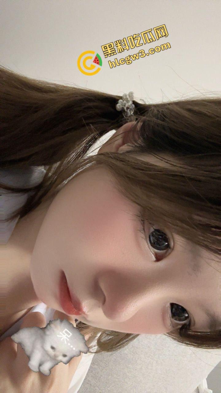 厦门集美职高清纯高三妹反差骚货『胡雅婷』金爸wx聊骚网调 露奶露逼供观赏!惨遭曝光 原创流出!