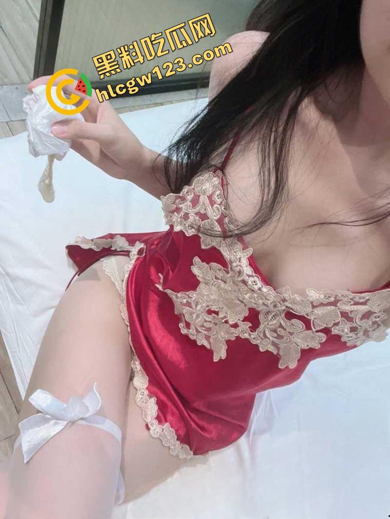 小乳猪成广东圈新晋约炮神器?清纯外壳下的满级骚货,只要转账秒开腿,她是开门见逼型选手!