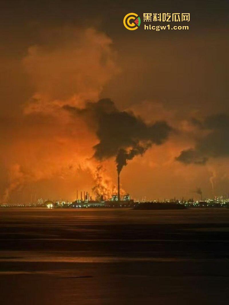 广东惠州大亚湾石化区核电站火光冲天 现场实拍视频流出 这是爆炸还是日出啊?