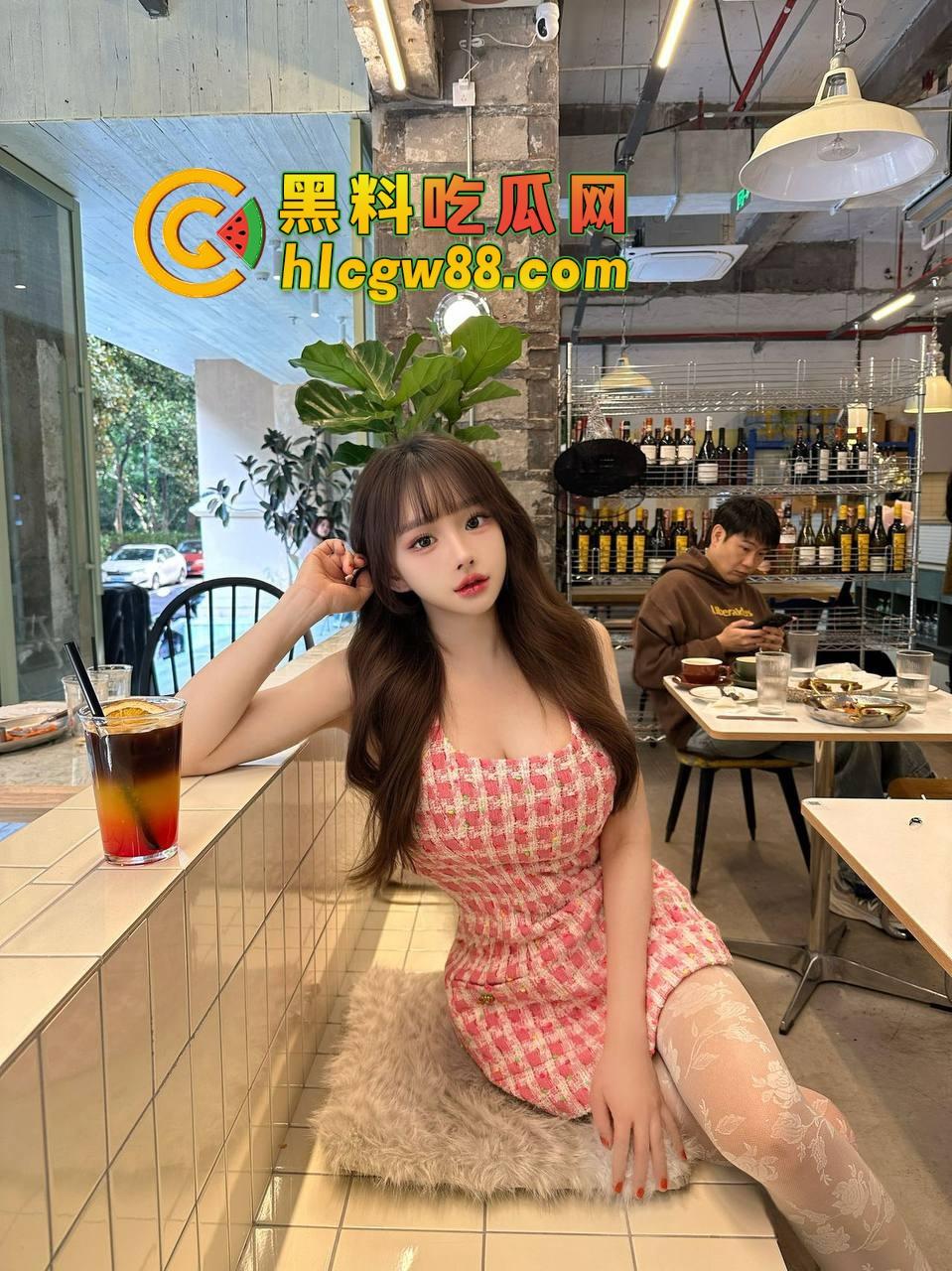 绍兴童颜巨乳二逼王者『夏天』3BUFF点满,双洞分工明确 男友专属和拍卖专区,双洞齐开等大佬来战!