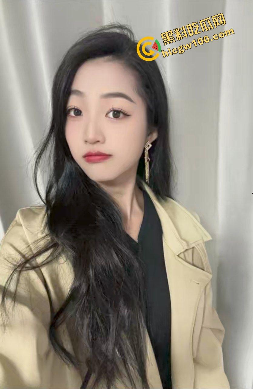 海南海口反差御姐母狗公交车【吴芸】道具抽打轮操骚穴 多人淫乱3P多体位操逼内射灌满淫穴!原创独家流出!