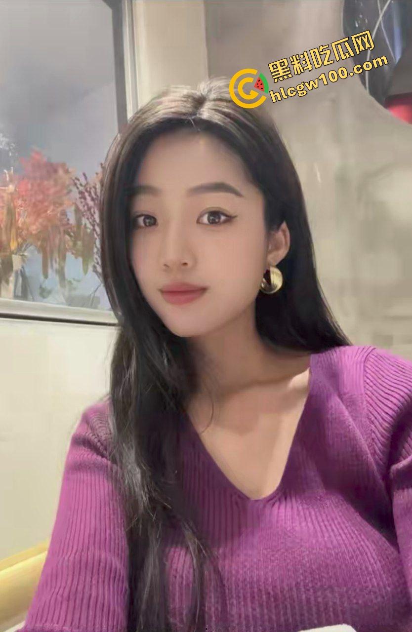 海南海口反差御姐母狗公交车【吴芸】道具抽打轮操骚穴 多人淫乱3P多体位操逼内射灌满淫穴!原创独家流出!