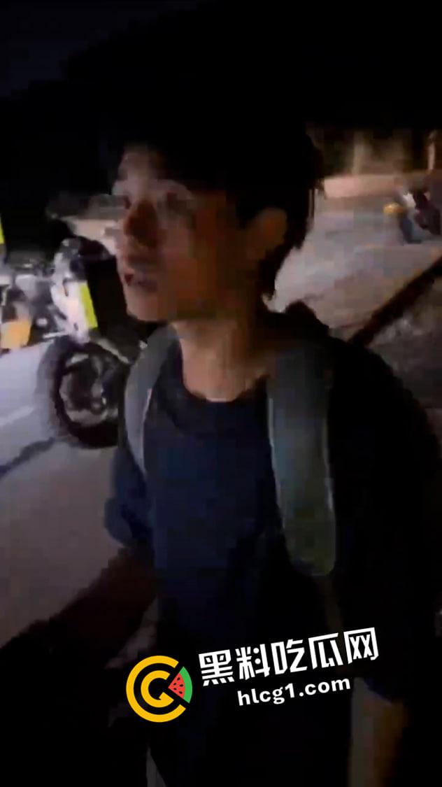 浙江丽水偷车名场面！小伙试骑春风摩托直接骑走 被曝光后又反口咬人 这摩托这么值得吗