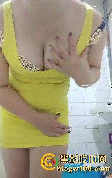 快手微胖熟女【女人味】自慰视频爆出,微胖少妇的魅力无法阻挡,真的很有女人味。