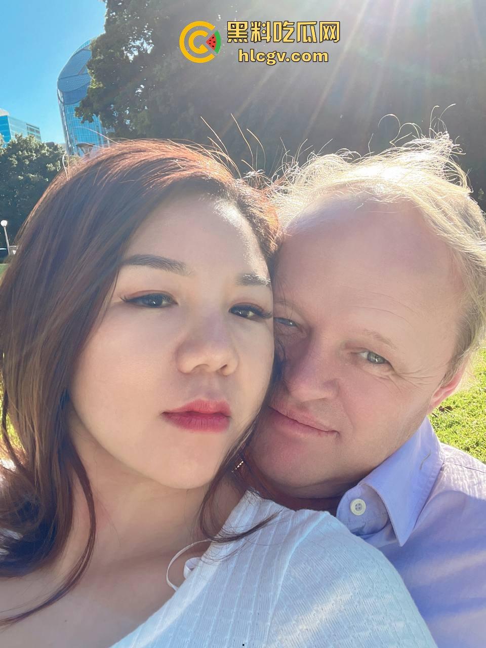 安徽人妻『谢丽君』出轨史曝光!被野男人宫外孕出国迷上洋肠,SM调教洋人玩到停不下来!