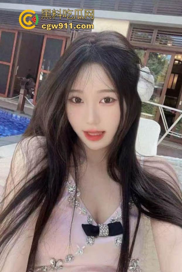 广西工商职业学院反差女大学生【林晓英】约炮调教视频曝光,女上位猛骑爽到叫爸爸,嫩穴紧裹棒身啪啪撞击!