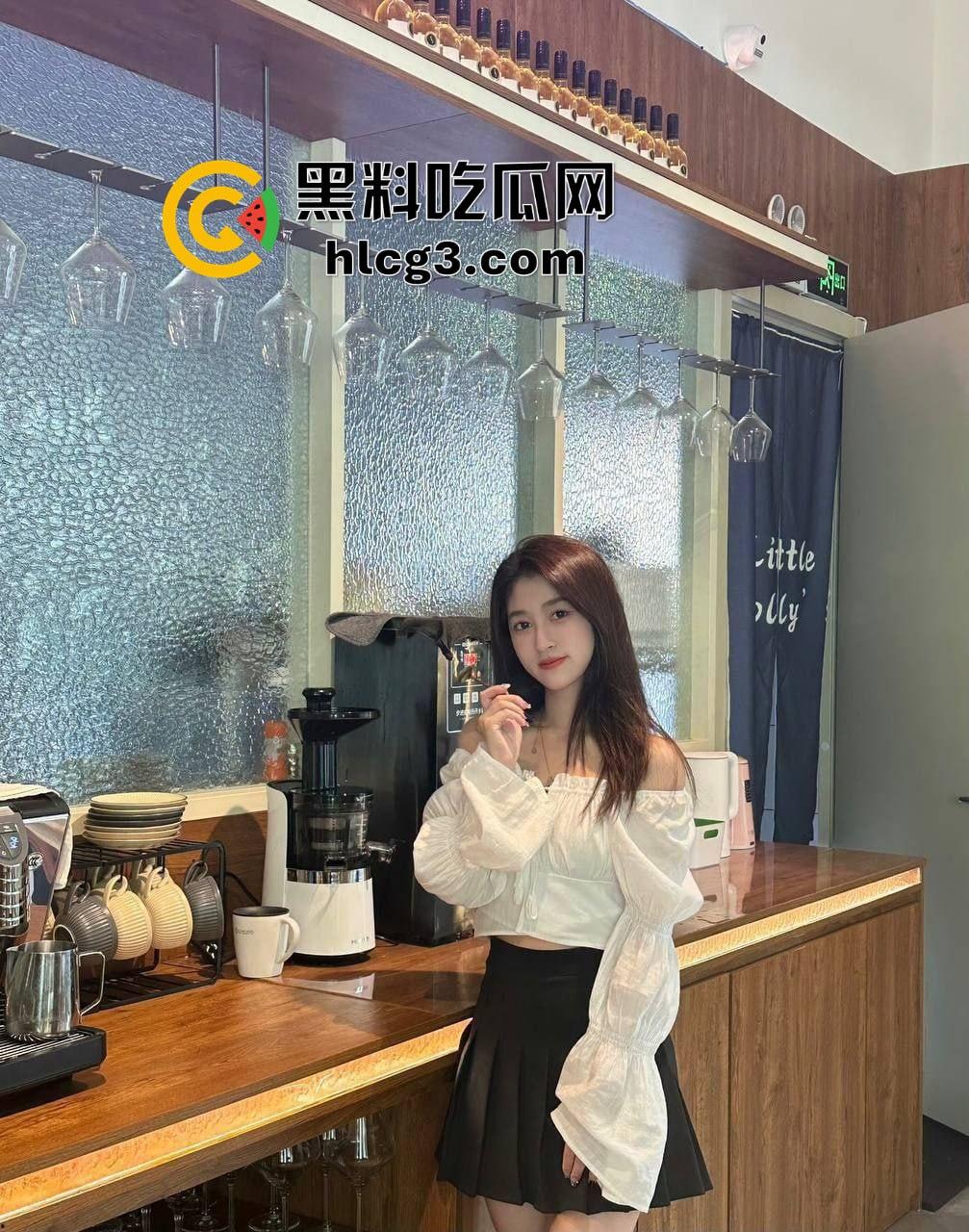 一狗两主!徐州医科大学反差拜金女神『姚婷』按头口交 暴力后入 轮流来操 记录性爱视频泄密流出