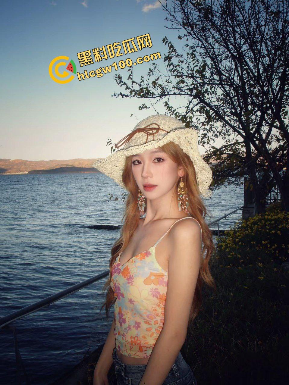 抖音西南科技清纯学生反差骚婊【冒菜女王】约操校外网吧大哥,黑丝骚臀肛塞后怼骚逼!原创独家曝光流出!