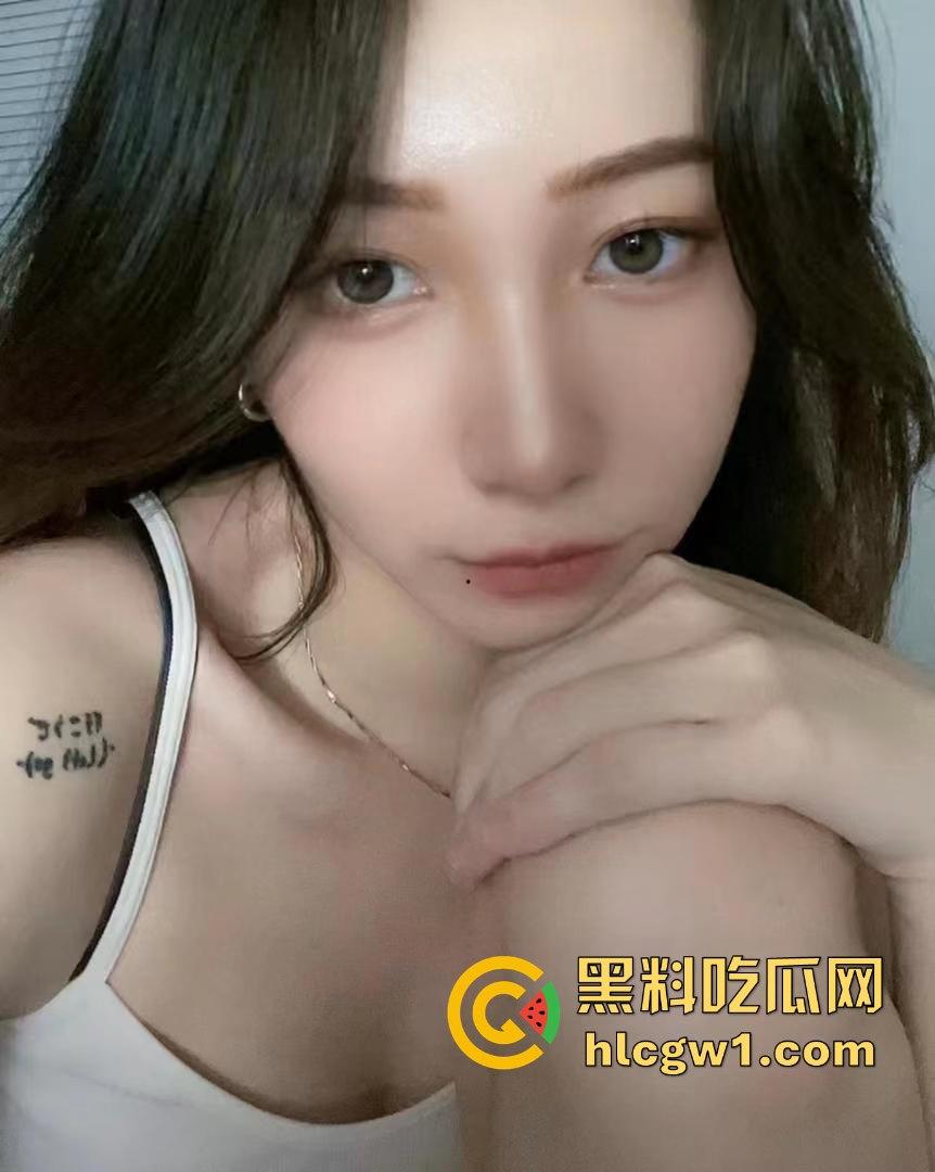 宁夏传媒大学07后【范晓】被投稿爆料!嘴法专业舔鸡巴,清纯颜值下暗藏骚劲儿,分手就被曝光!