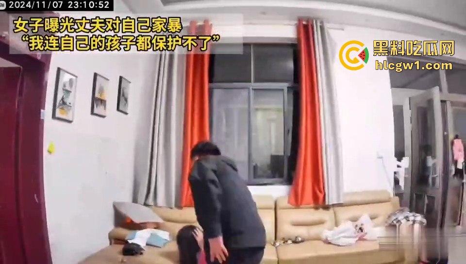 女子曝光丈夫家暴内幕!无力保护孩子的痛哭自责,网友感叹:又是恐婚的一天!