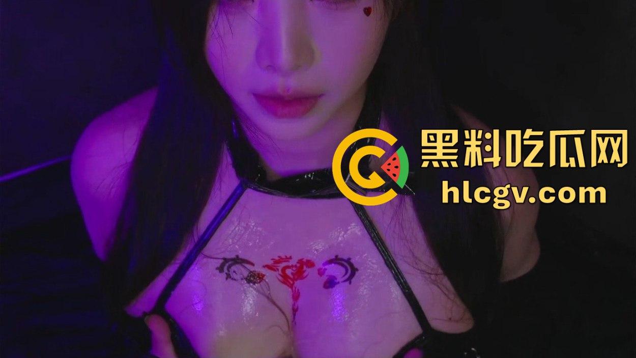 万圣节韩国ASMR女神大战欧美胸巫！究竟谁能让你射爆？口技vs摩擦让你耳朵怀孕，带耳机好好放松！