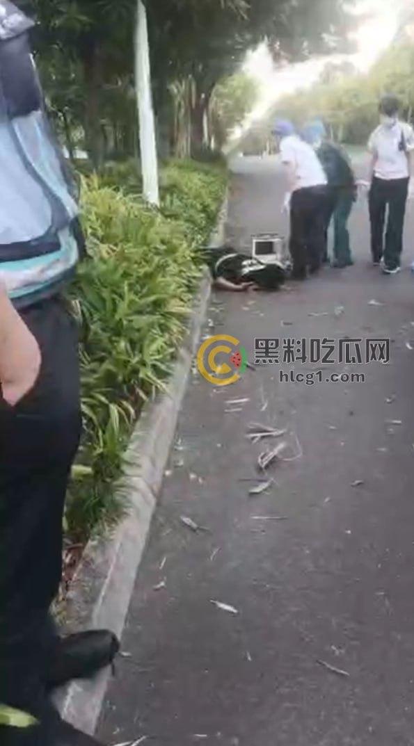 南宁惊曝午间悲剧!中兴桥南男子大中午豪饮致死,惨遭摔倒不起引热议!